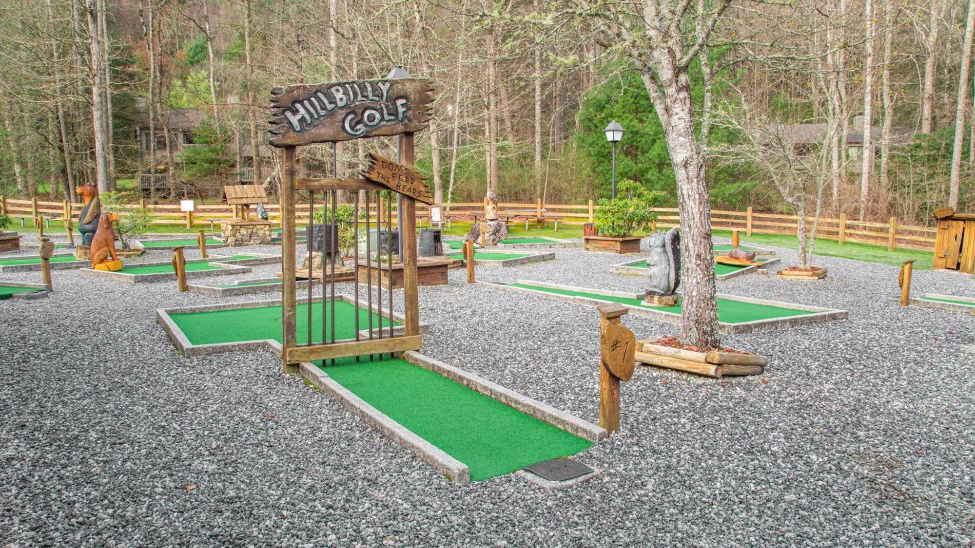 Fairway Forest Sapphire Extérieur photo